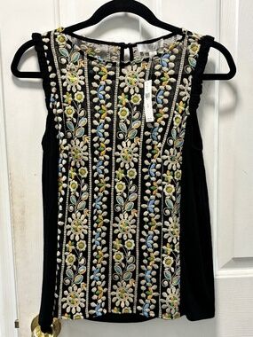 NWT Anthropologie Embroidered Floral Summer Blouse M